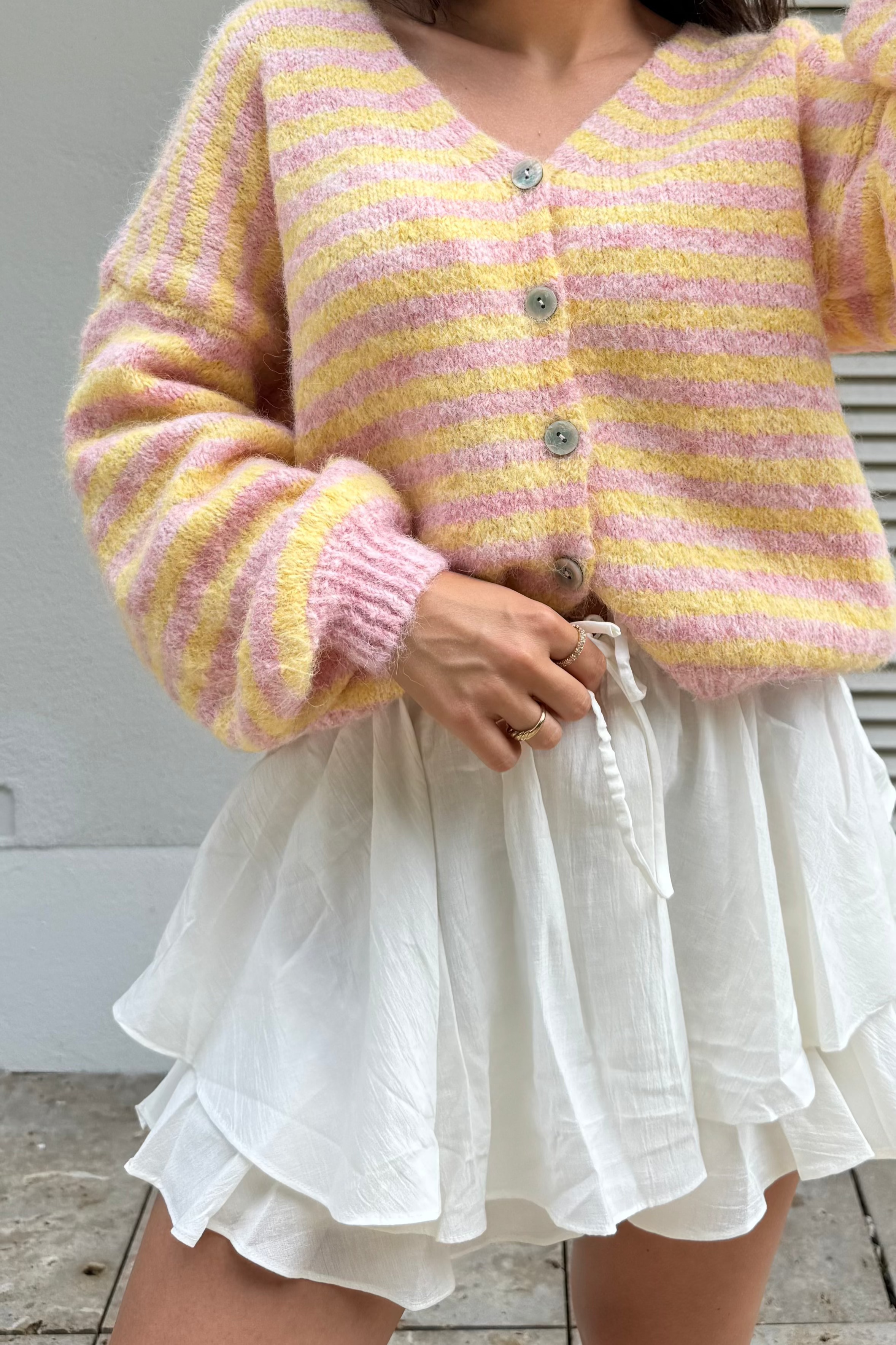 Stickad kofta med Candy Cloud-motiv
