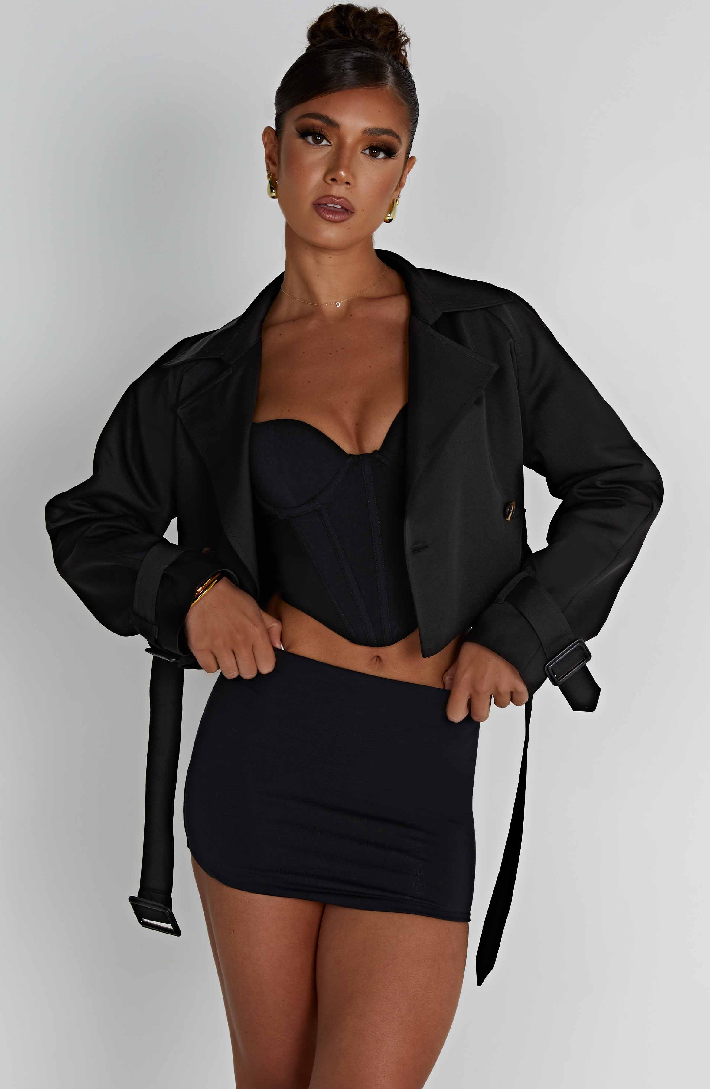 Caprice Beskuren Trenchcoat - Svart